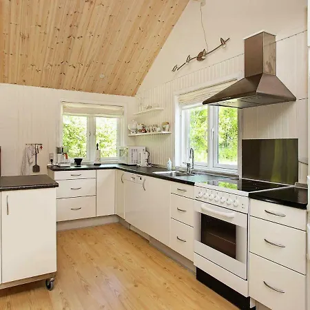 Semesterbostad Three-bedroom Holiday In 5 *